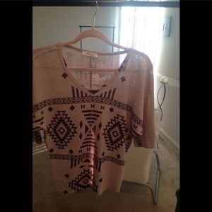 Aztec design shirt size sm /m